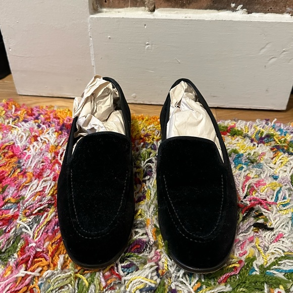 Velvet Loafers - Picture 2 of 4